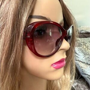 ♥️ Ruby Tuesday - Oversized Sunglasses